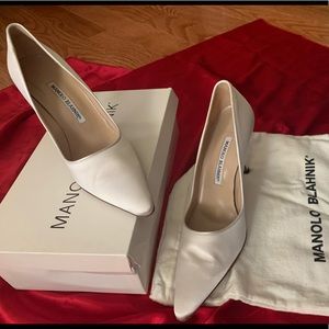 Manolo Blahnik  pearl suede heels